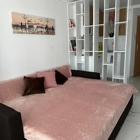 Private Studio-apartment Sol E Mar 아파트 *